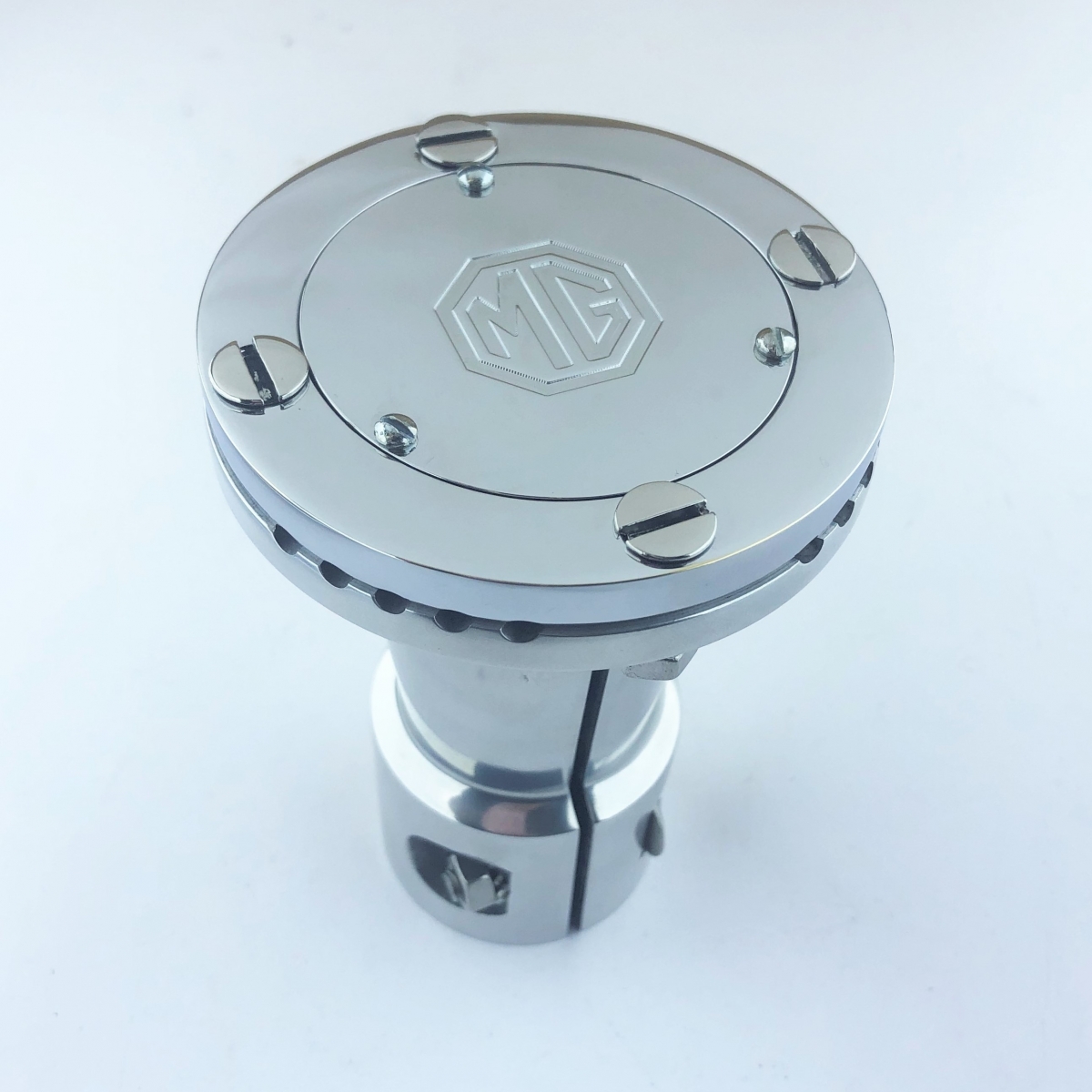 Boss for Brooklands steering wheel on MG TC