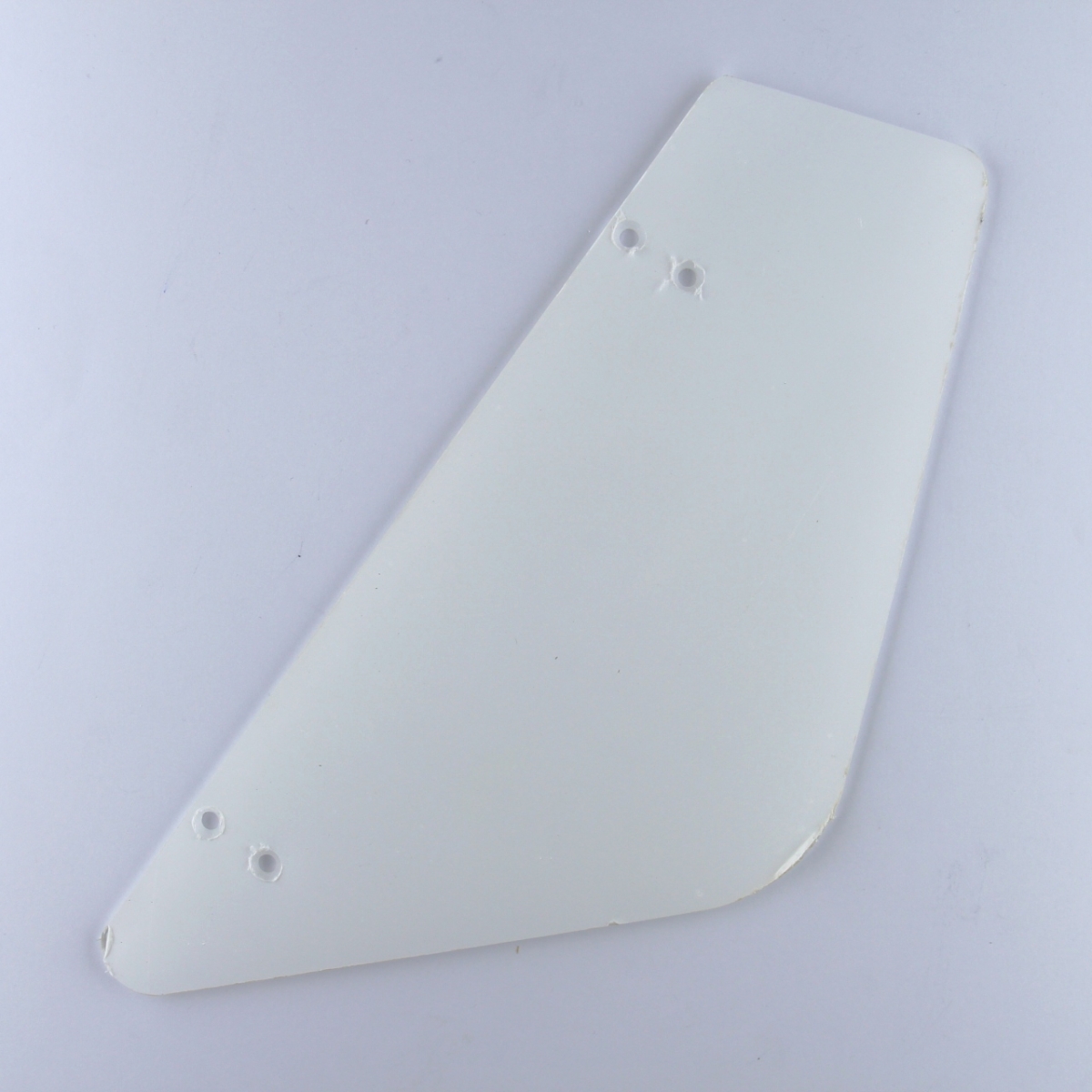 Wind deflector acrylic - drilled and countersunk (state side)